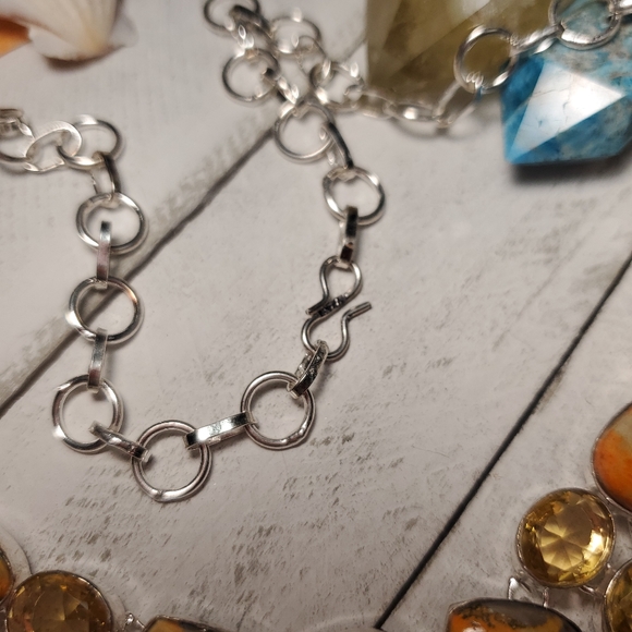 Bumblebee Jasper statement necklace - Picture 7 of 9